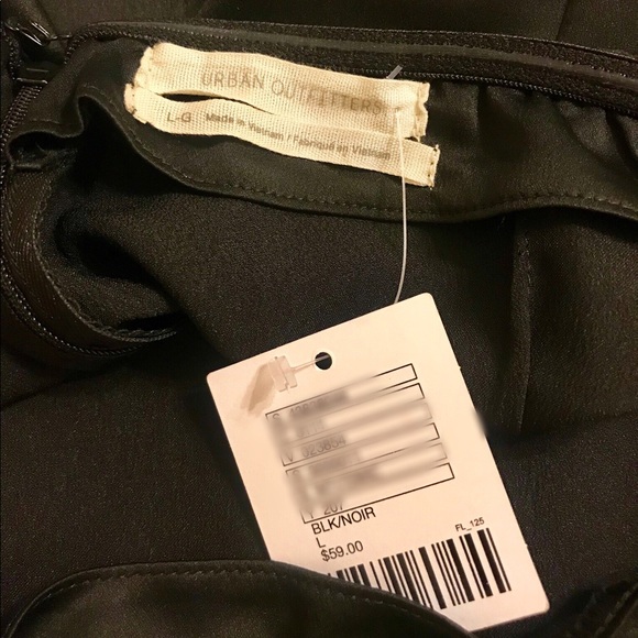 Urban Outfitters Off the Shoulders Satin Blouse NWT - Picture 7 of 7